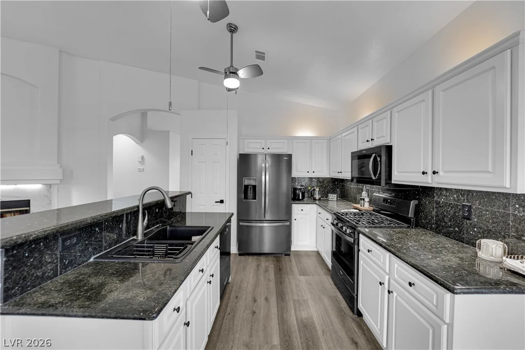 2528 Huber Heights, Las Vegas, NV 89128