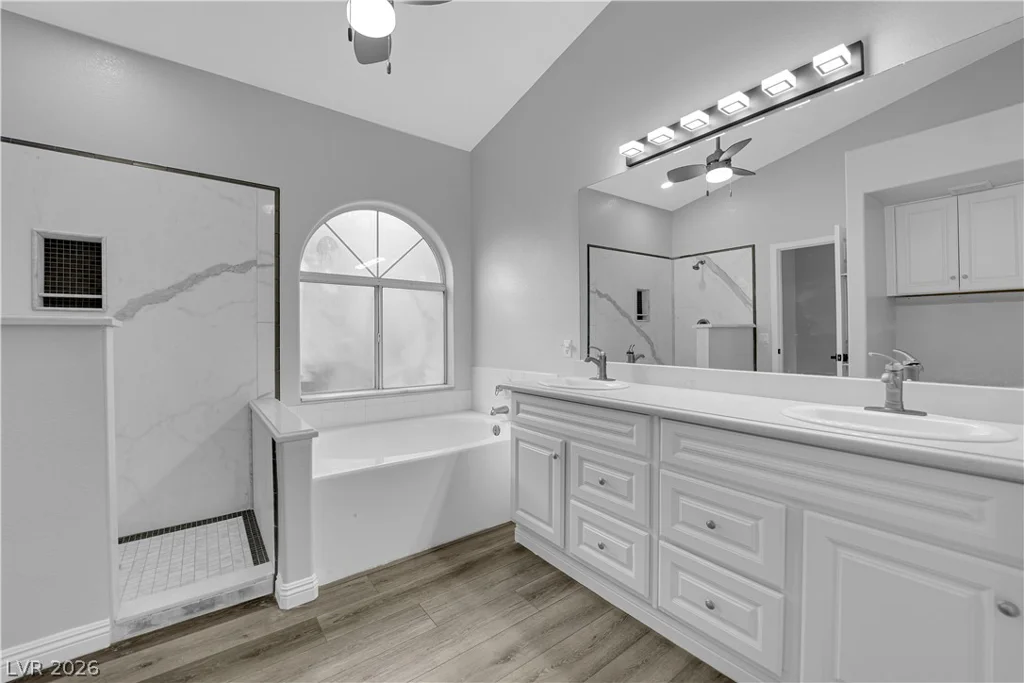 2528 Huber Heights, Las Vegas, NV 89128