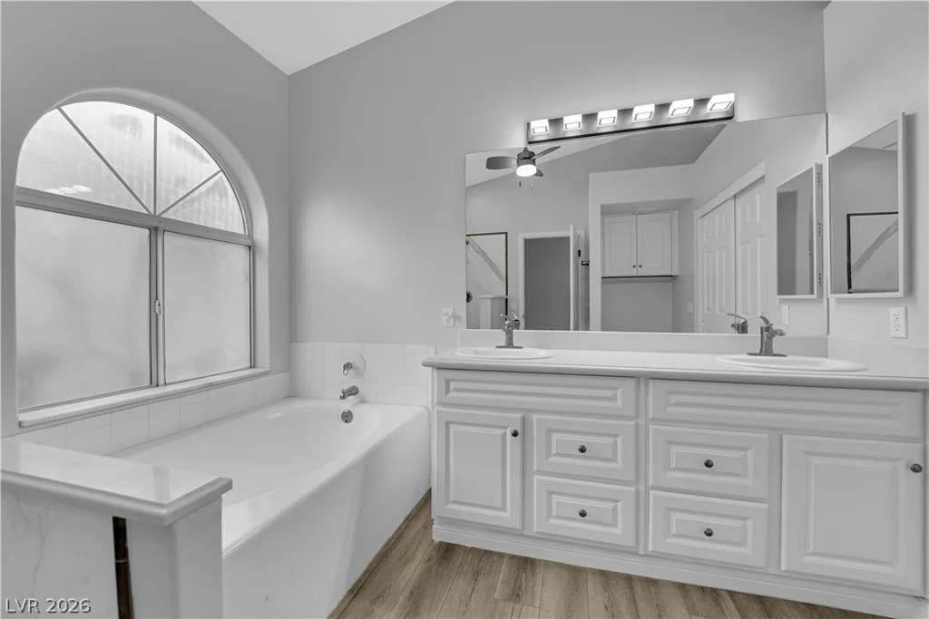 2528 Huber Heights, Las Vegas, NV 89128