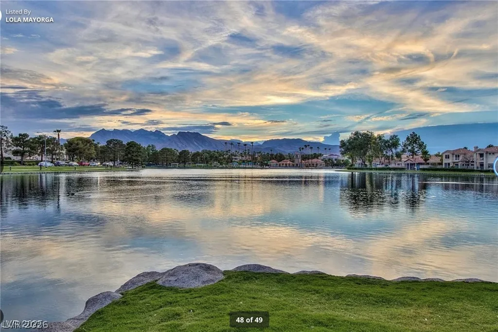 2528 Huber Heights, Las Vegas, NV 89128