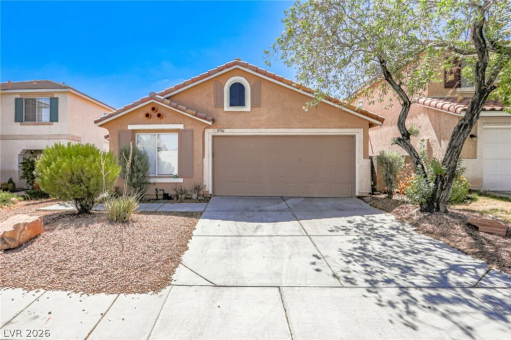 8986 Manalang, Las Vegas, NV 89123