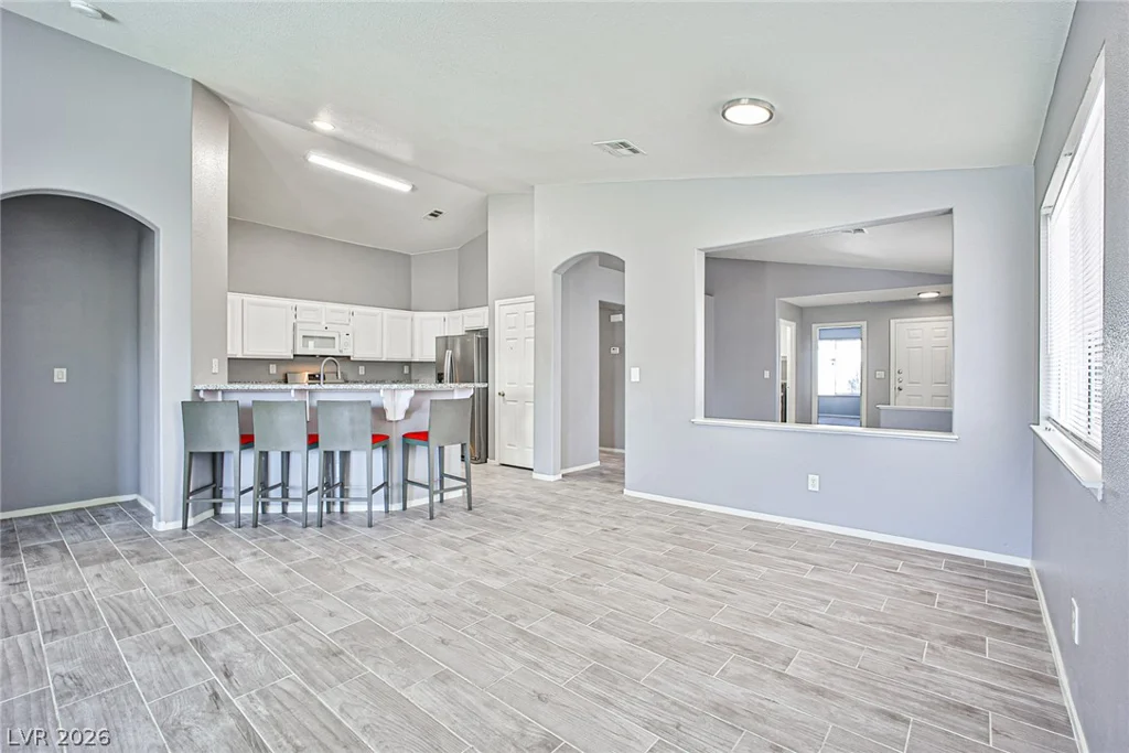 8986 Manalang, Las Vegas, NV 89123