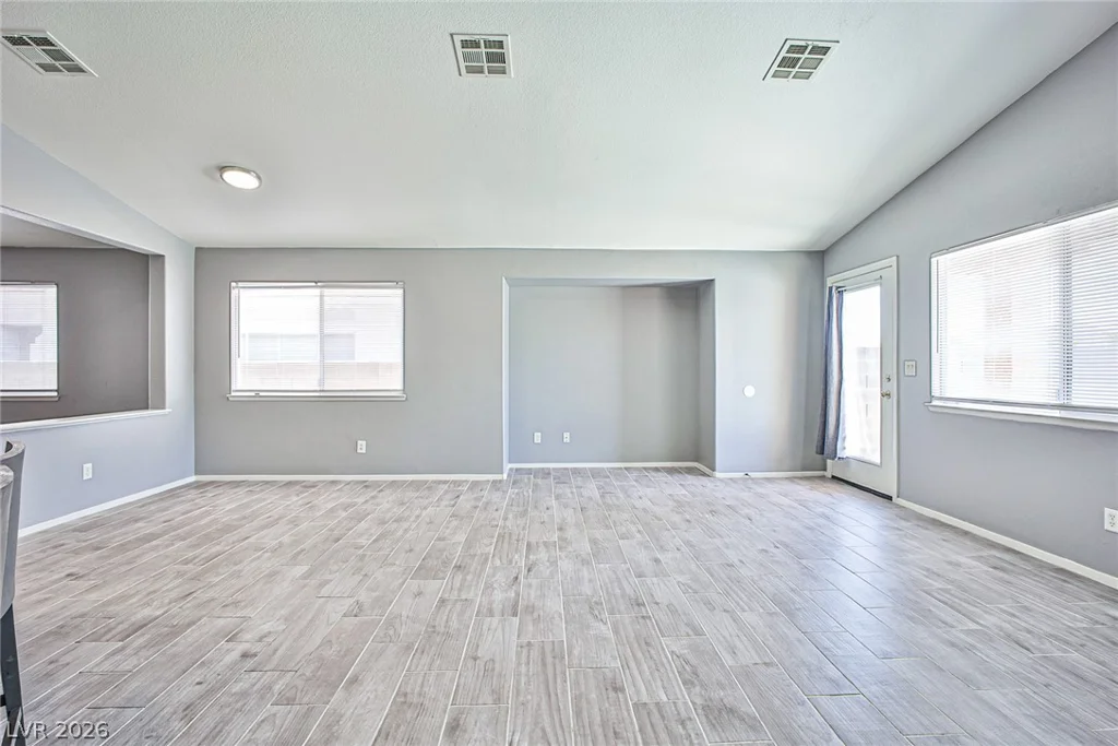 8986 Manalang, Las Vegas, NV 89123