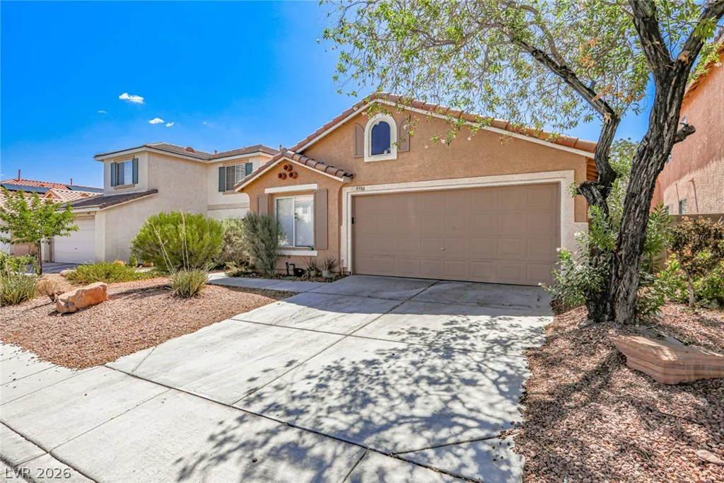 8986 Manalang, Las Vegas, NV 89123