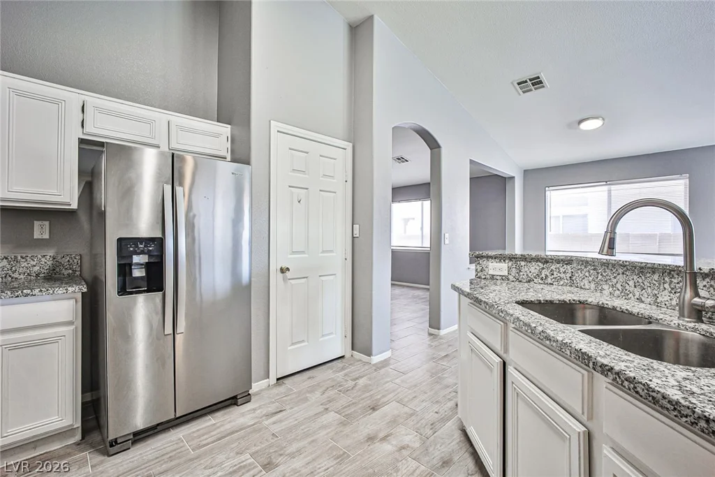 8986 Manalang, Las Vegas, NV 89123