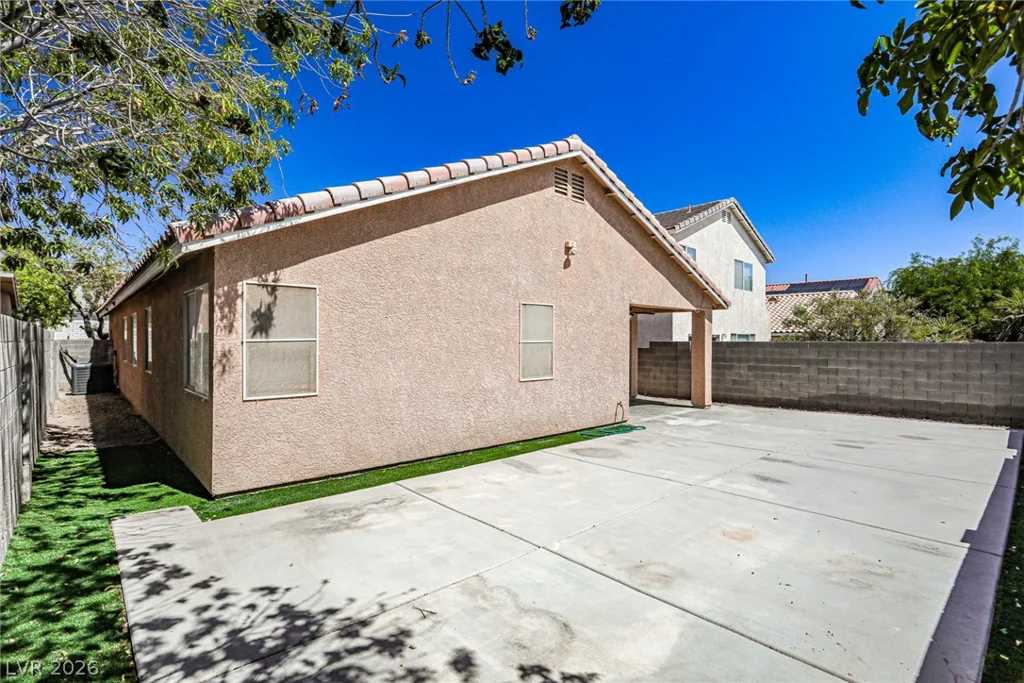 8986 Manalang, Las Vegas, NV 89123