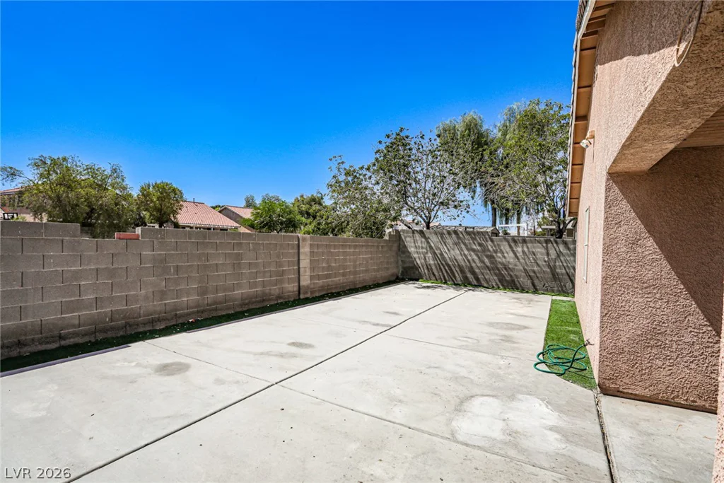 8986 Manalang, Las Vegas, NV 89123