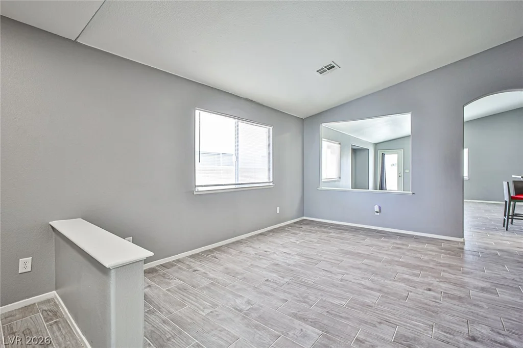 8986 Manalang, Las Vegas, NV 89123