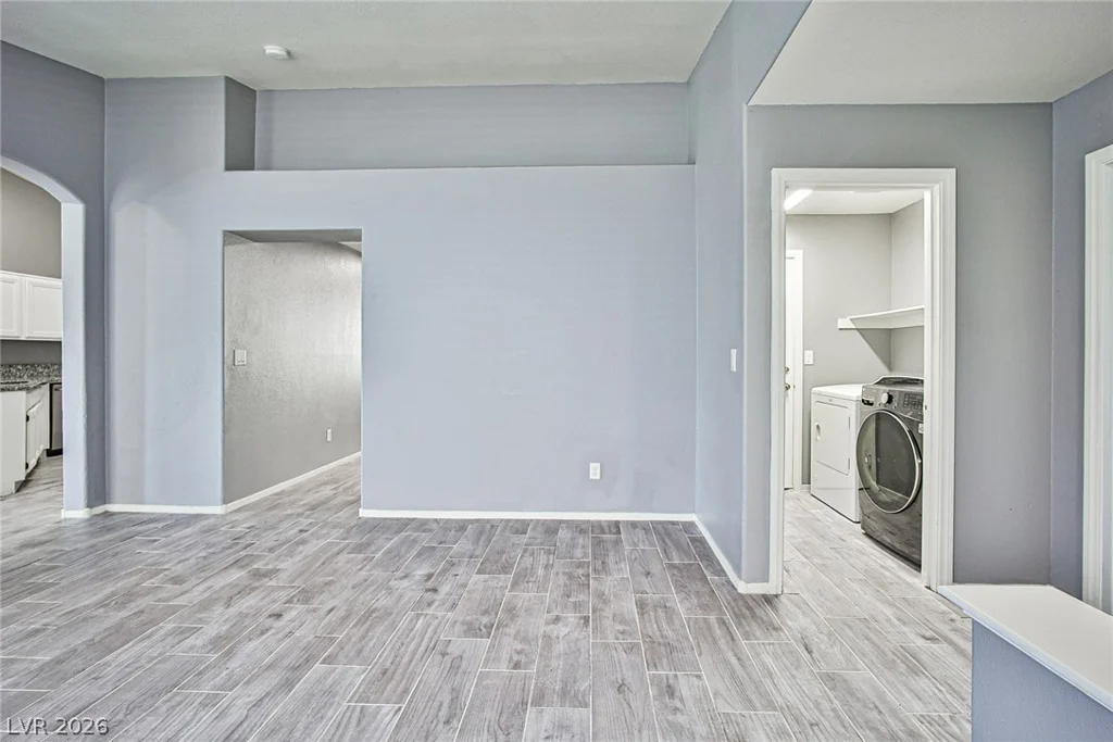 8986 Manalang, Las Vegas, NV 89123