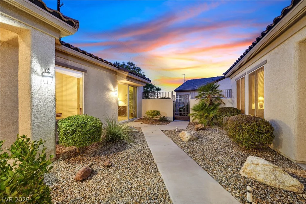 2429 Orangeburg, Henderson, NV 89044