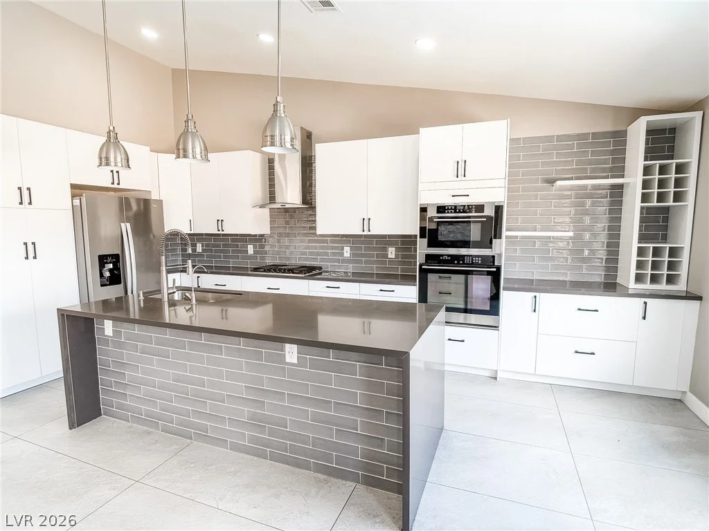 1100 Casady Hollow, Henderson, NV 89012