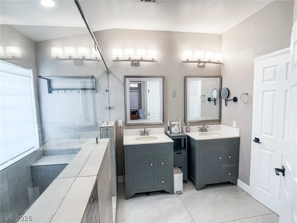 1100 Casady Hollow, Henderson, NV 89012