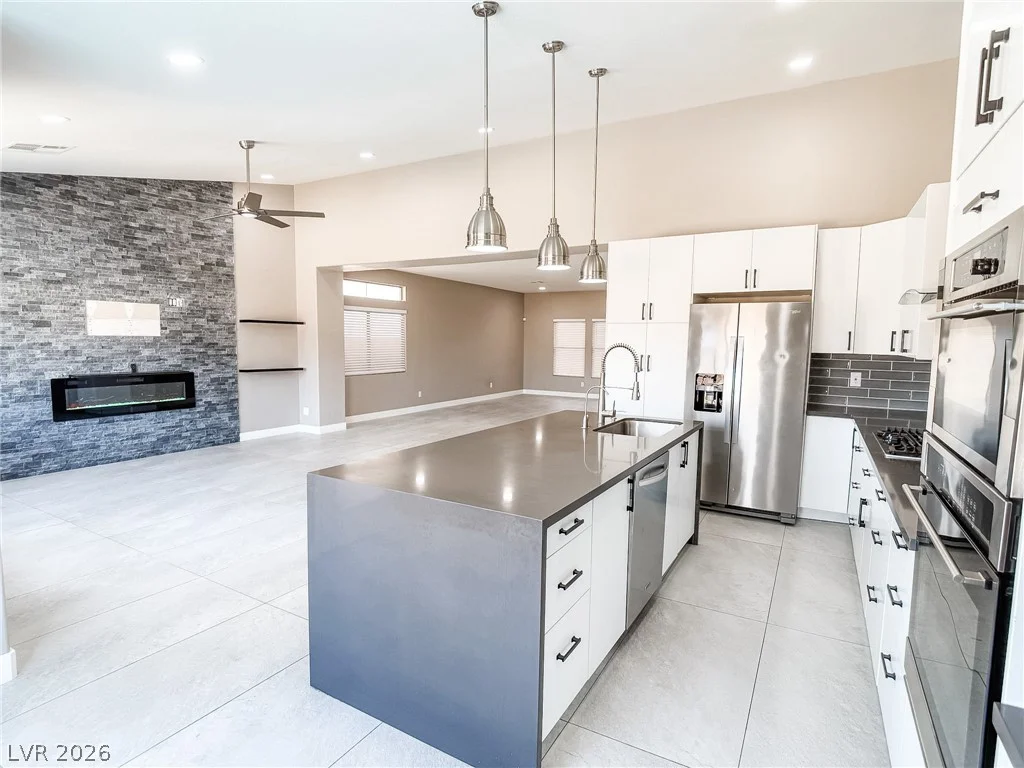 1100 Casady Hollow, Henderson, NV 89012