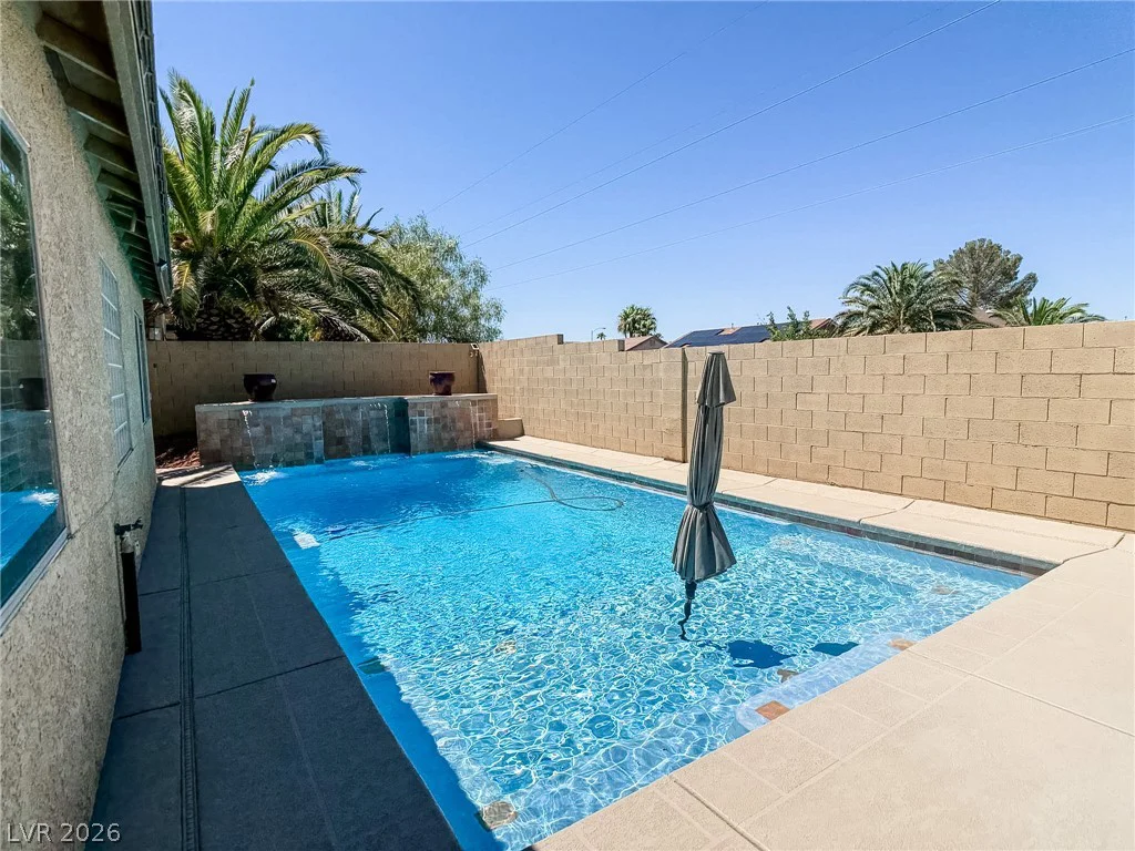 1100 Casady Hollow, Henderson, NV 89012