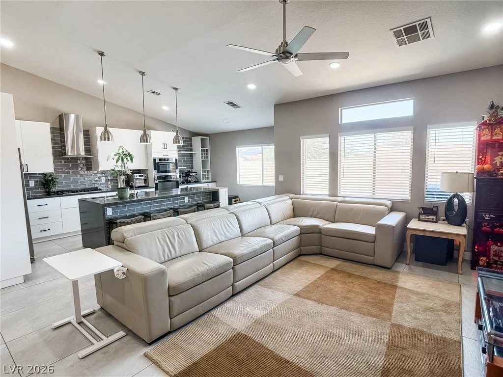 1100 Casady Hollow, Henderson, NV 89012