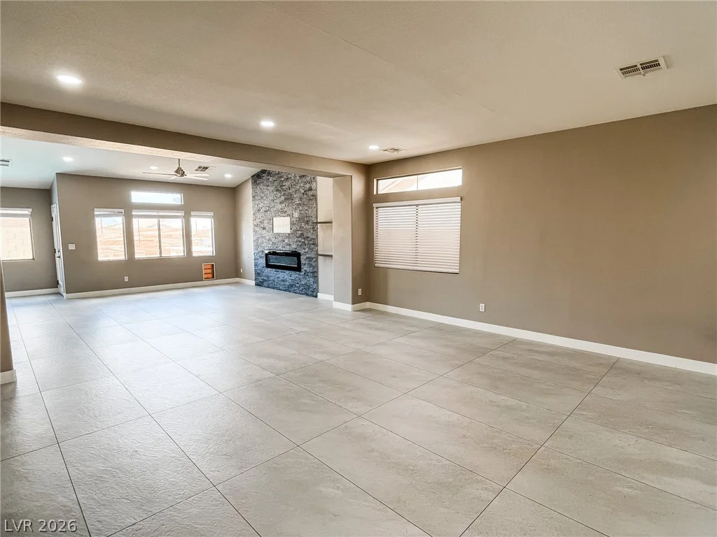 1100 Casady Hollow, Henderson, NV 89012