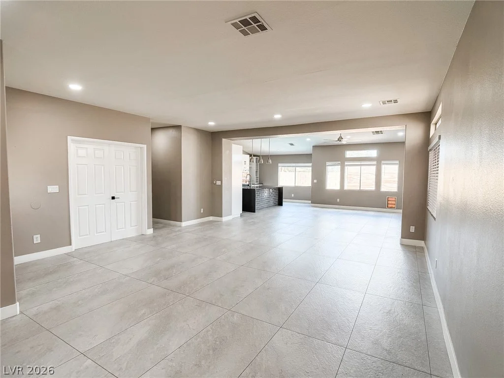 1100 Casady Hollow, Henderson, NV 89012