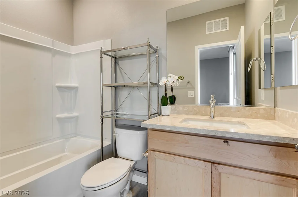 6020 Andezano, Las Vegas, NV 89135
