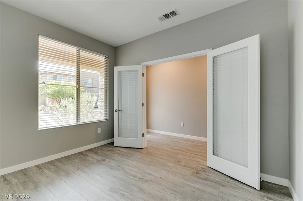 6020 Andezano, Las Vegas, NV 89135