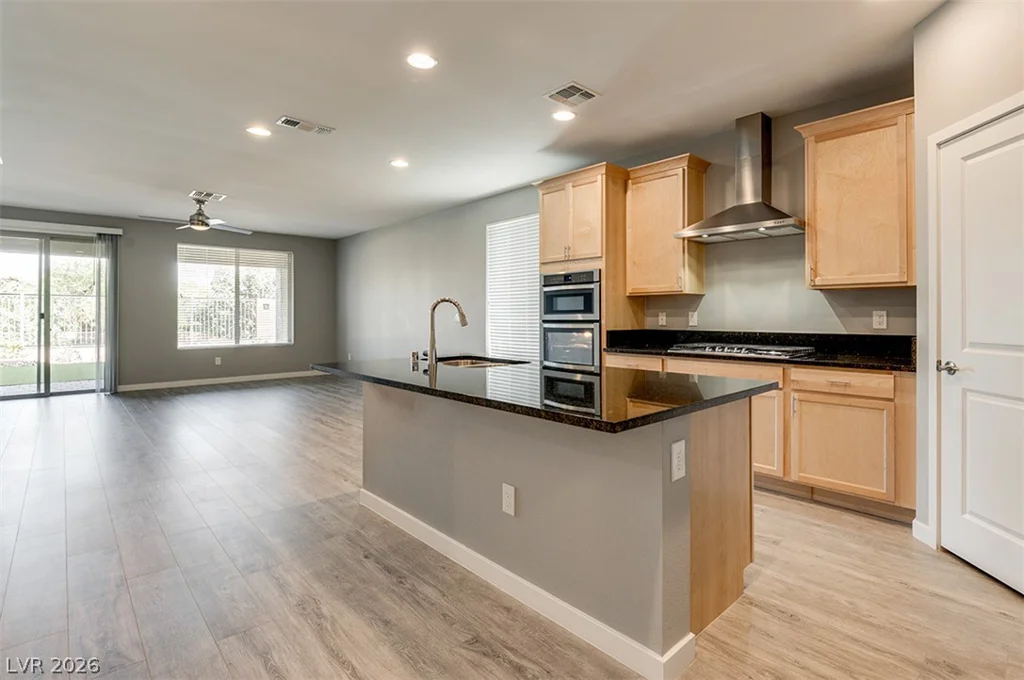6020 Andezano, Las Vegas, NV 89135