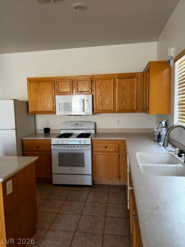 4132 Greenbridge St, North Las Vegas, NV 89032