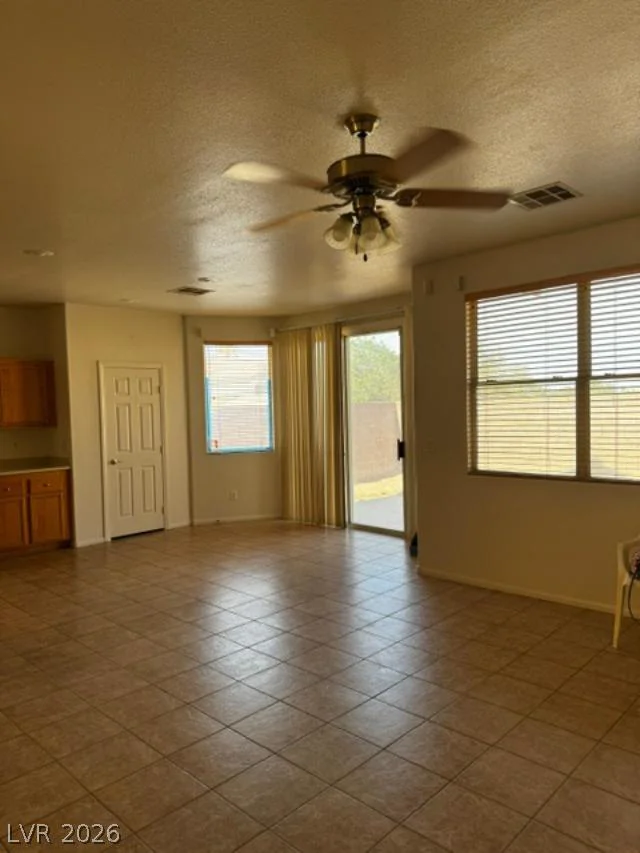 4132 Greenbridge St, North Las Vegas, NV 89032