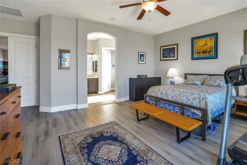72 Newton Ridge, Las Vegas, NV 89183