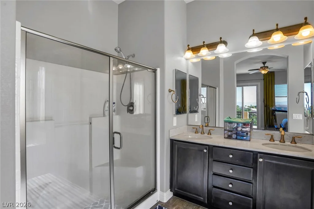 72 Newton Ridge, Las Vegas, NV 89183