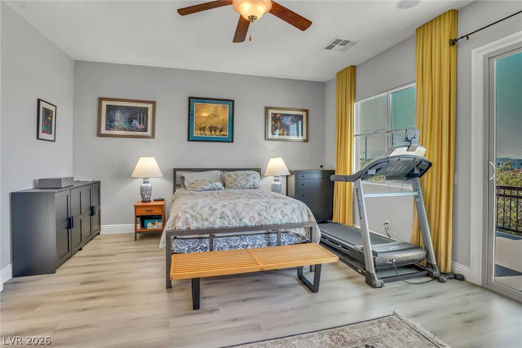 72 Newton Ridge, Las Vegas, NV 89183