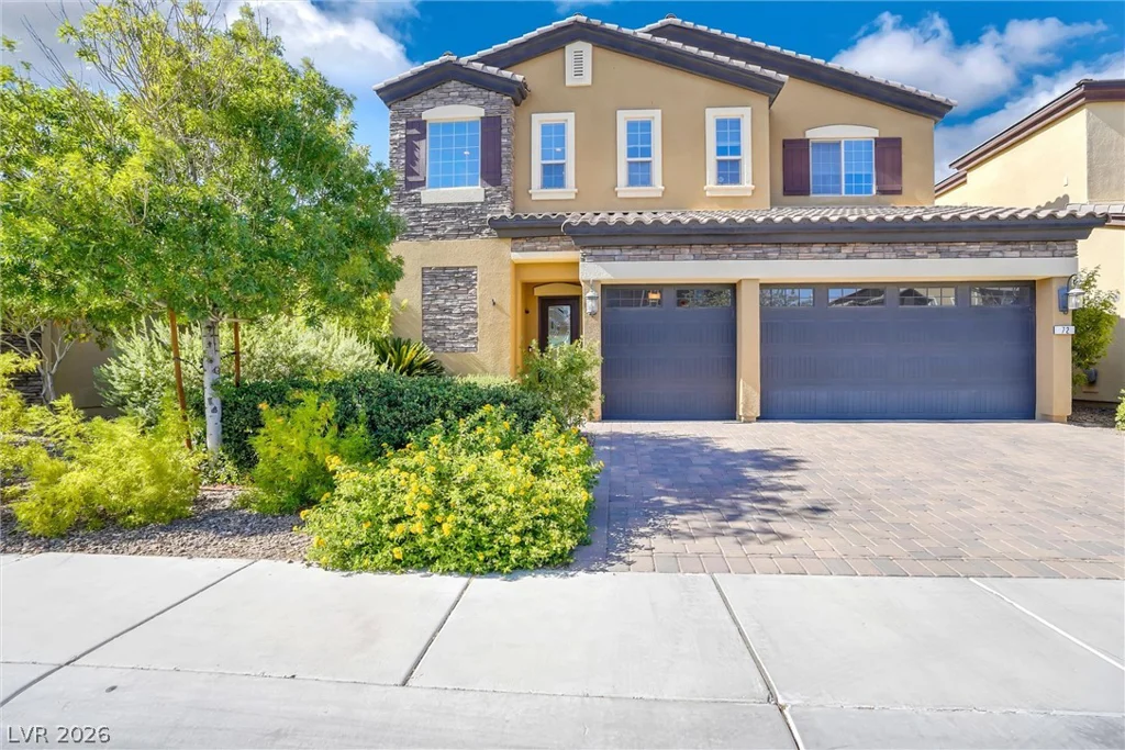 72 Newton Ridge, Las Vegas, NV 89183