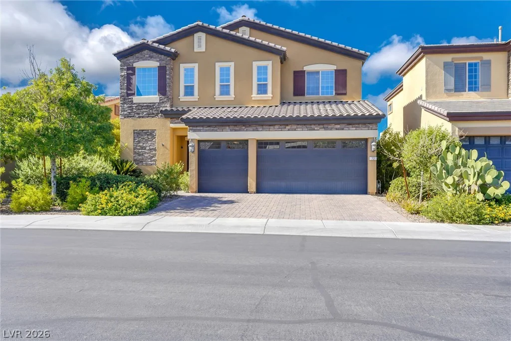72 Newton Ridge, Las Vegas, NV 89183
