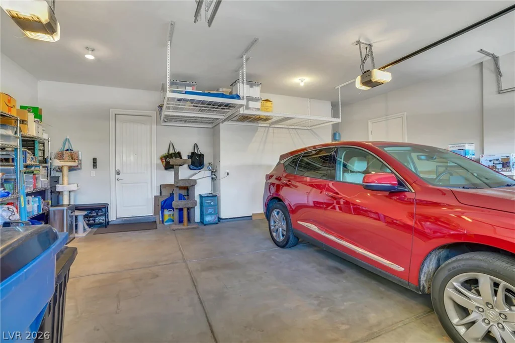 72 Newton Ridge, Las Vegas, NV 89183