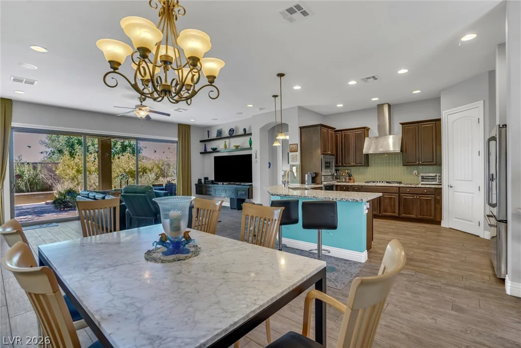 72 Newton Ridge, Las Vegas, NV 89183