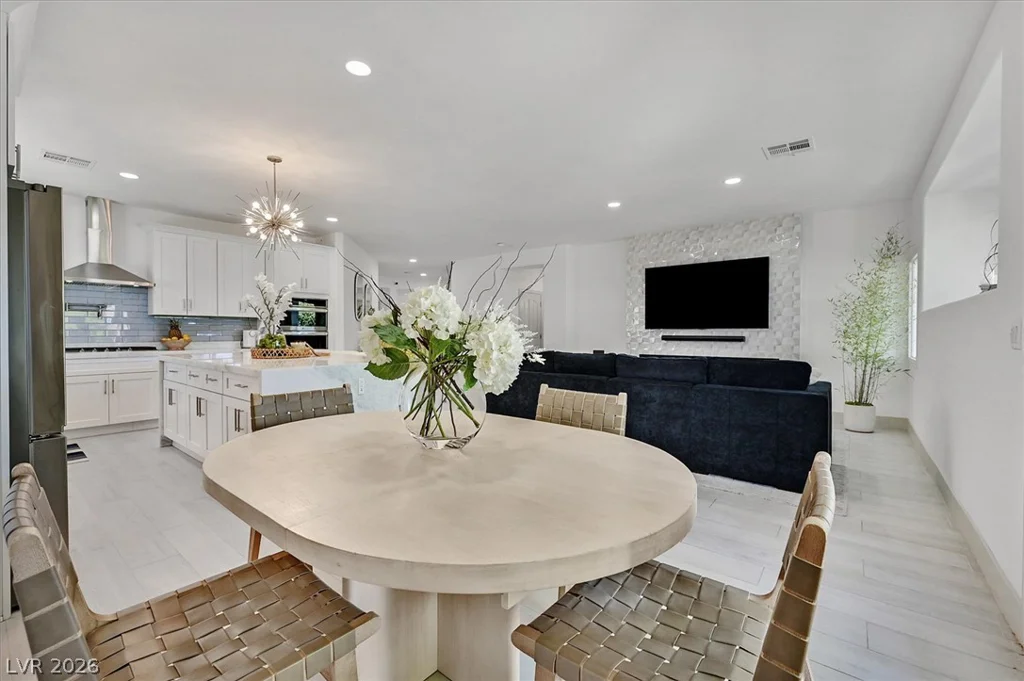 2766 Grande Valley, Las Vegas, NV 89135