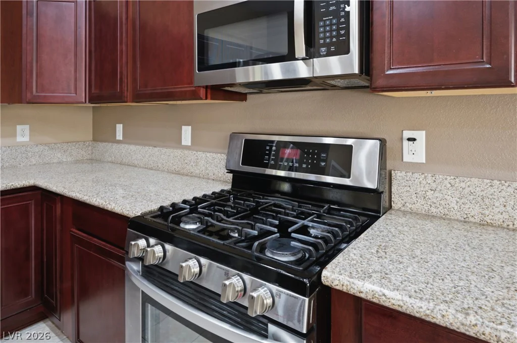 8305 Oakshire, Las Vegas, NV 89131