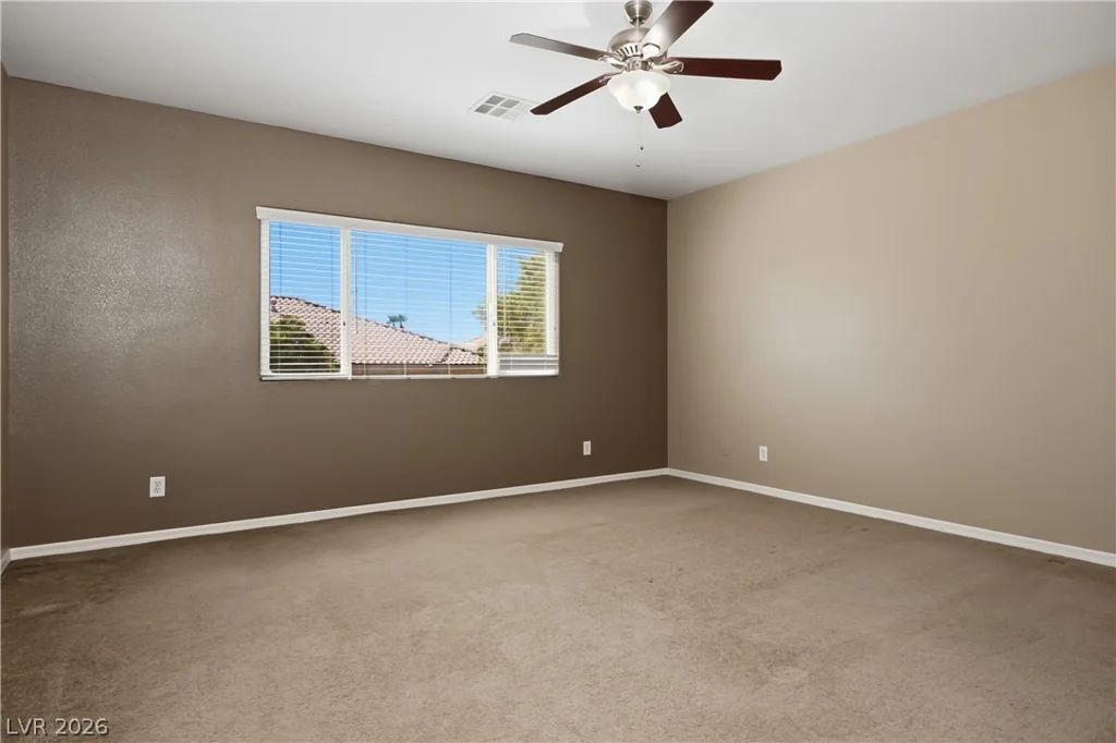8305 Oakshire, Las Vegas, NV 89131