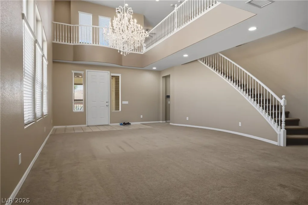 8305 Oakshire, Las Vegas, NV 89131