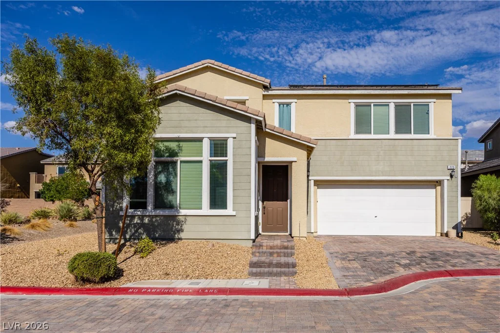 223 Heathrow Lake, North Las Vegas, NV 89084