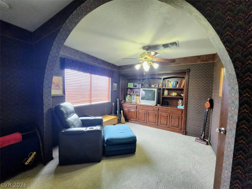 3954 Delos, Las Vegas, NV 89103