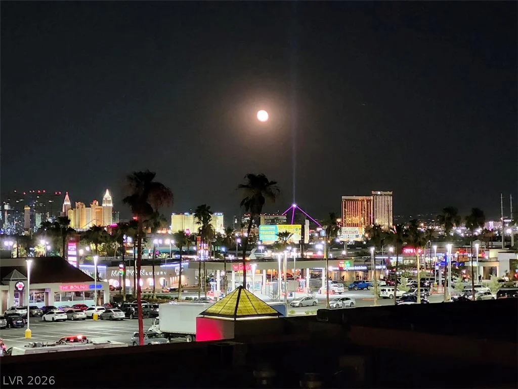 3954 Delos, Las Vegas, NV 89103