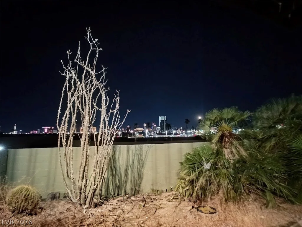 3954 Delos, Las Vegas, NV 89103