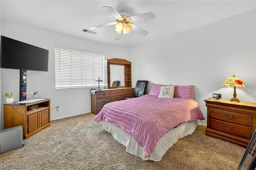 301 Country Club, Henderson, NV 89015