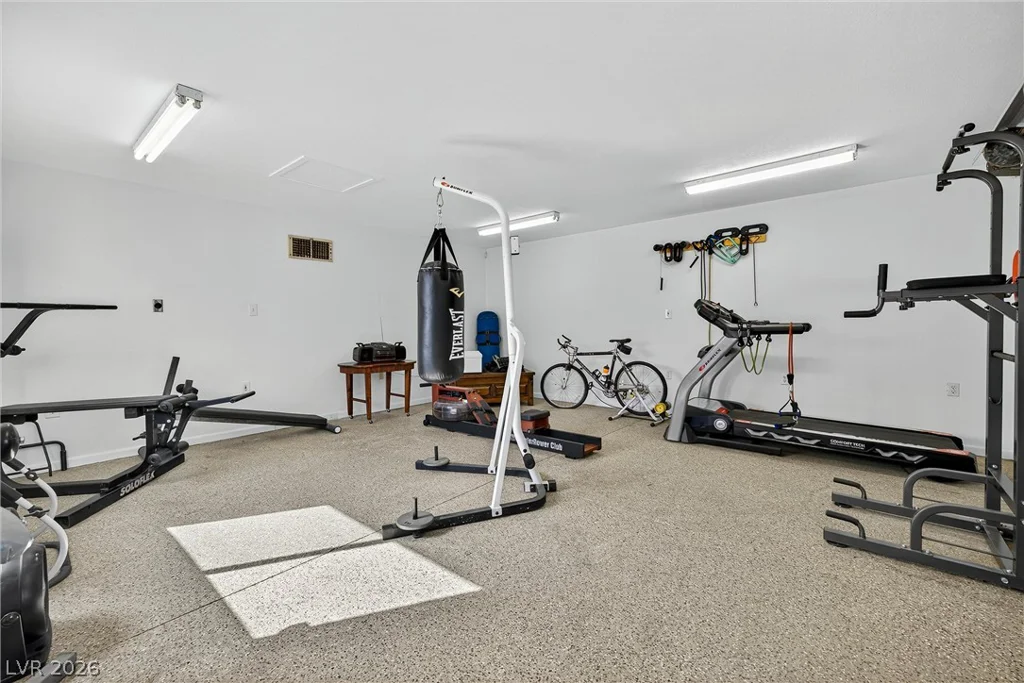 301 Country Club, Henderson, NV 89015