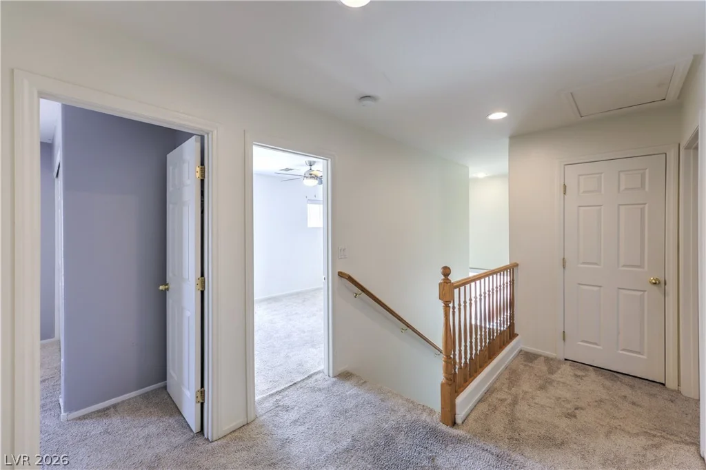 5423 Raccoon Valley, Las Vegas, NV 89122