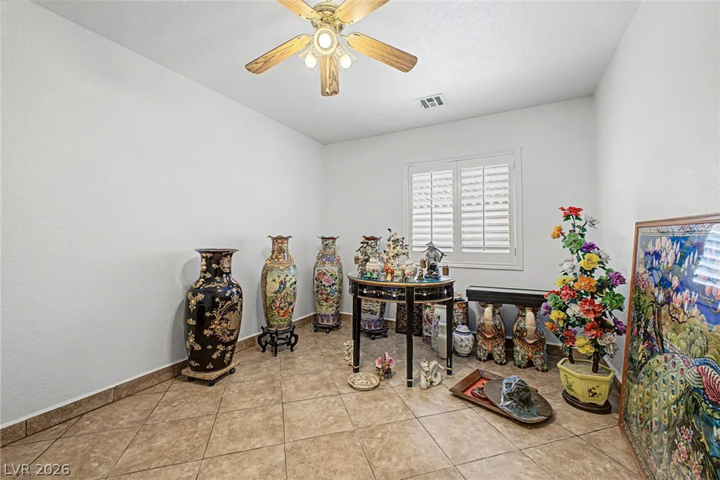 5233 Madison Stone, North Las Vegas, NV 89081