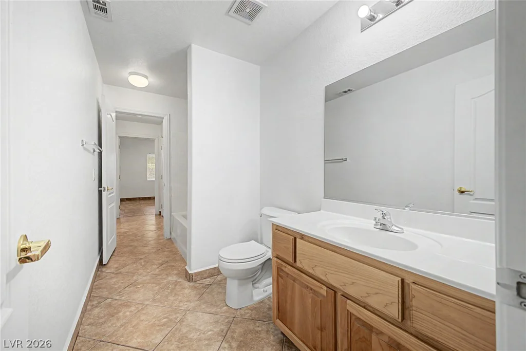 5233 Madison Stone, North Las Vegas, NV 89081