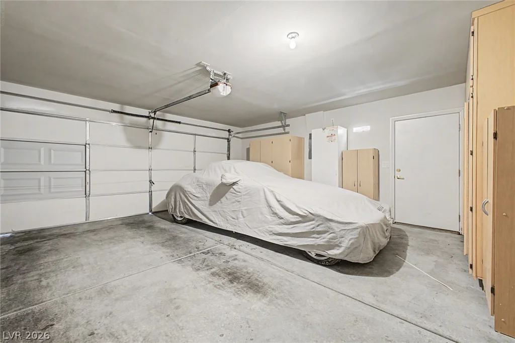 5233 Madison Stone, North Las Vegas, NV 89081