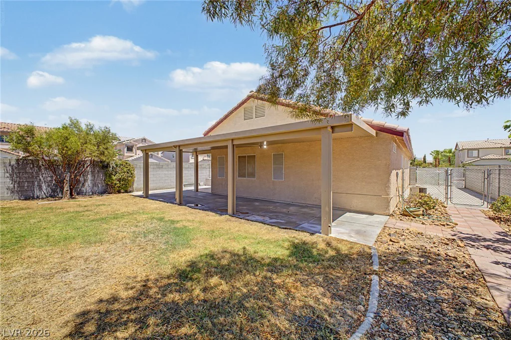 5233 Madison Stone, North Las Vegas, NV 89081