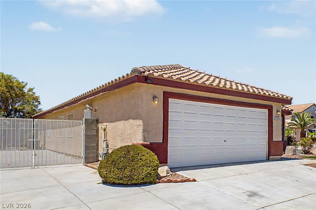 5233 Madison Stone, North Las Vegas, NV 89081