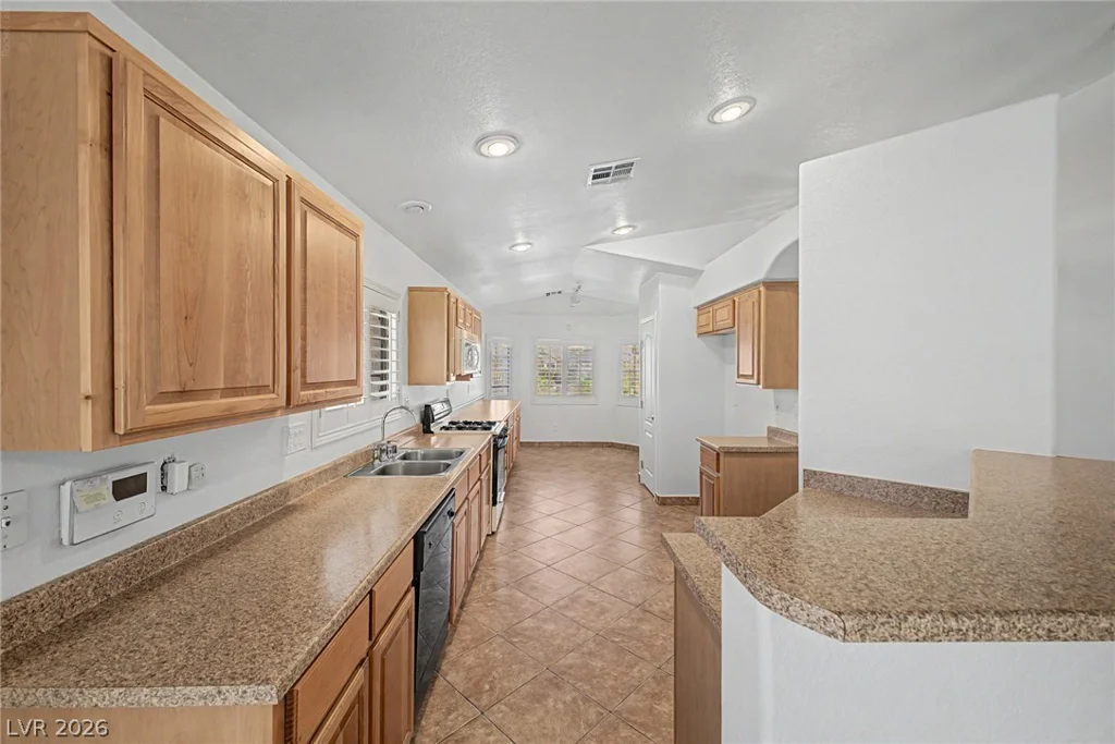 5233 Madison Stone, North Las Vegas, NV 89081